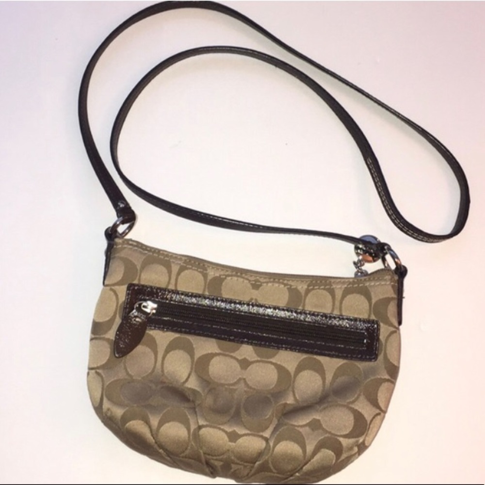 Coach small crossbody beige bag